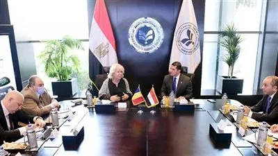 رئيس هيئة الاستثماريستعرض أوجه التعاون مع نائب وزير الاقتصاد الروماني 