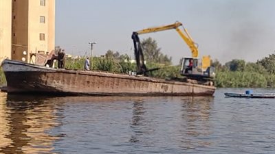 حملة مكبرة لإزالة الأقفاص السمكية بنهر النيل في كفر الشيخ