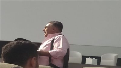 تامر حبيب أول الحاضرين في ندوة كريم عبد العزيز