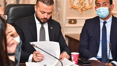 نائب محافظ الفيوم يشارك في جلسة لجنة المشروعات بمجلس النواب