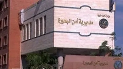 طالب يعتدي على معلم أمام مدرسة إعدادي بالبحيرة