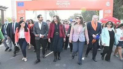 وزيرة التخطيط تتقدم مسيرة المرأة المصرية على هامش أول قمة نسائية دولية بقصر القبة