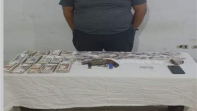 في حملة أمنية.. القبض على تاجر مخدرات ببولاق الدكرور