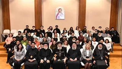 البابا تواضروس يستقبل الأنبا أكليمندس وكهنة قطاع 