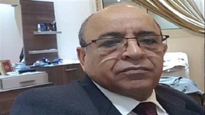 ناشط سياسي لـ 