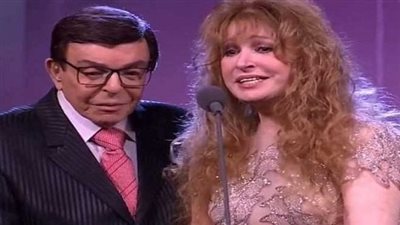 سمير صبري: نيللي نفسها اتفتحت وكانت متوترة أثناء التكريم.. عايز أقدم معاها دور الجد والجدة