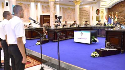 السيسي يحضر اختبارات الهيئة للمتقدمين للالتحاق بالكليات والمعاهد العسكرية