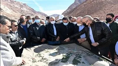 وزير الإسكان: تكليفات من الرئيس بتطوير مدينة سانت كاترين ووضعها بمكانتها اللائقة 