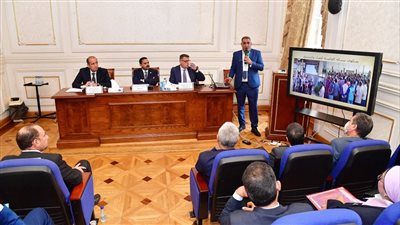 البرلمان يبحث إنشاء وحدة لحقوق الإنسان بوزارة التنمية المحلية