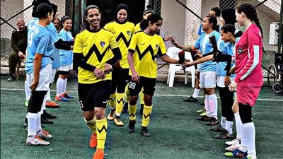 ممر شرفي للاعبات وادي دجلة قبل مباراة صيد المحلة