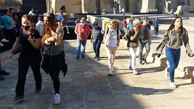 بعد احتفالية الكباش.. مدير معابد الكرنك يكشف عدد السائحين في الأقصر