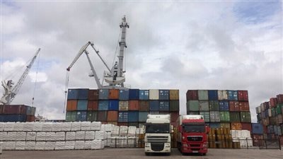 إيران تربط إسلام آباد وأنقرة بطريق تجاري جديد عبر أراضيها