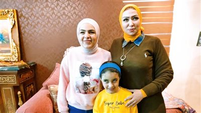 سفيرتا بورسعيد باحتفالية قادرون باختلاف لـ 