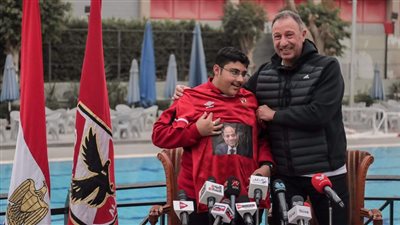أول تعليق لبطل السباحة أحمد طارق بعد تحقيق حلمه ووصوله للأهلي