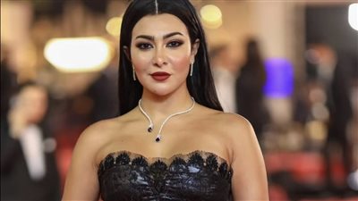 بالأسود.. مريهان حسين تتألق بأحدث ظهور لها في حفل ختام مهرجان القاهرة السينمائي 