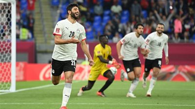 القنوات المفتوحة الناقلة لمباراة مصر والجزائر اليوم الثلاثاء في كأس العرب