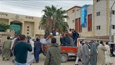 تشييع جثامين 3 أشقاء لقوا مصرعهم في انهيار منزل أسرتهم ببني سويف (صور)