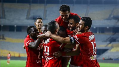 لجنة الأندية المحترفة تحسم مصير مباراتى الأهلى أمام فيوتشر وبيراميدز