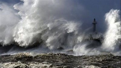 لهذا السبب.. الكويت تقرر وقف حركة الملاحة مؤقتا