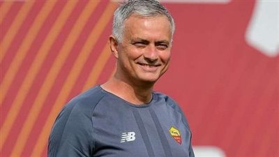 الكشف حقيقة رحيل مورينيو عن روما 