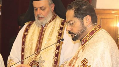 النائب البطريركي للكنيسة الكاثوليكية يترأس احتفال عيد الحبل بلا دنس بشبرا
