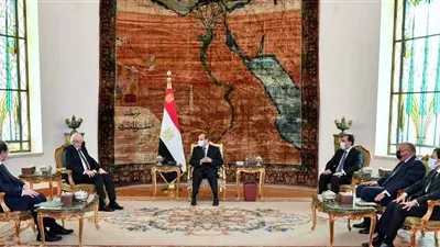 تفاصيل اللقاء بين السيسي ورئيس وزراء لبنان