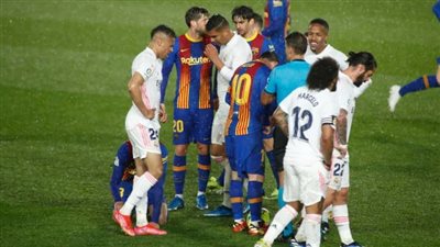 كورونا يهدد كلاسيكو الأرض في كأس السوبر الإسباني