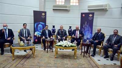 محافظة القليوبية وجامعة بنها تحتفلان باليوم العالمى لمكافحة الفساد (صور)