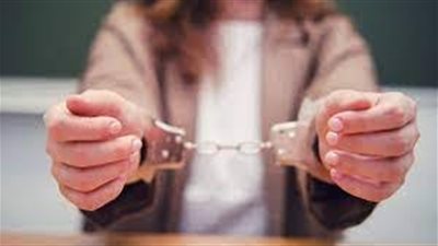 أجهل القوانين في مصر.. القصة الكاملة لسيدة التجمع العارية 