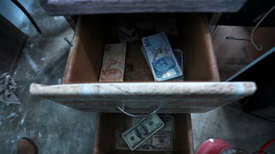 هبوط شديد في مستوى أسعار الليرة التركية