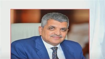 أسامة ربيع: 