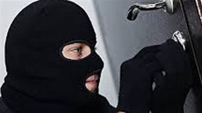  التحقيق مع لص سرقة الشقق السكنية بالمقطم 