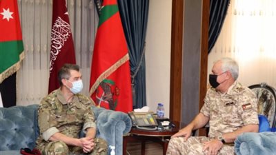 رئيس هيئة الأركان الأردني يلتقي بنظيره الفرنسي