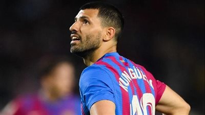 عاجل.. أجويرو يحدد موعد اعتزال كرة القدم