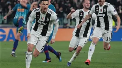 17 انتصارا و25 هدفا في تاريخ مواجهات رونالدو ضد أتليتكو قبل الصدام الأوروبي (تقرير)
