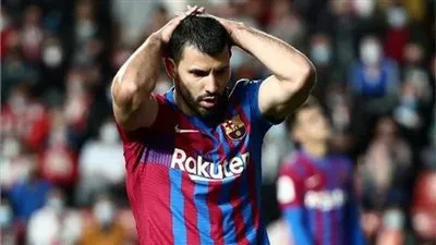 أجويرو يعلن الاعتزال وبرشلونة يجهز حفل الوداع