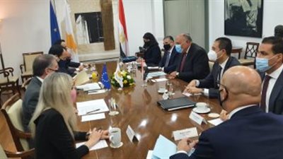 جلسة مشاورات مشتركة بين وفدي مصر وقبرص على مستوى وزيري الخارجية 