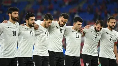 كيروش يستقر على خط وسط مصر ضد تونس في نهائي كأس العرب
