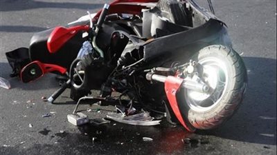 مصرع شاب وإصابة 3 أشخاص آخرون في تصادم دراجتين بخاريتين ببني سويف