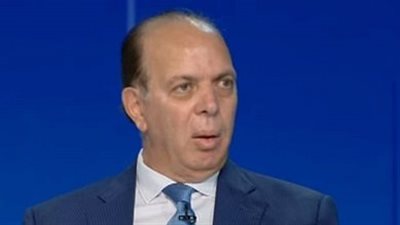 الطويلة يعلن عن قائمة 