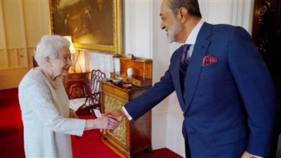 سُلطان عُمان يلتقي ملكة بريطانيا