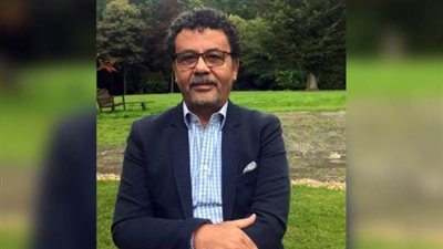 عمرو عرفة يدعم المنتخب المصري بعد مباراته مع نظيره التونسي 