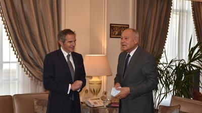 أبو الغيط يستقبل المدير العام للوكالة الدولية للطاقة الذرية