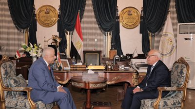 وزير التعليم يلتقي محافظ بورسعيد لمناقشة القضايا المتعلقة بالعملية التعليمية