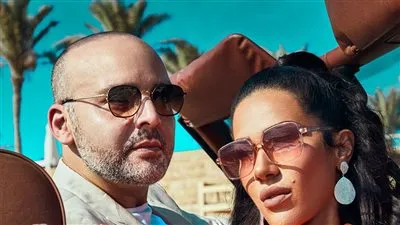 يتصدران غلاف مجلة سول العالمية.. المطربة علياء صبحي وزوجها يُشاركان أسرار النجاح والشهرة