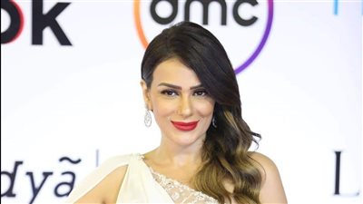 تعرف على شخصية إنجي المقدم في فيلم 