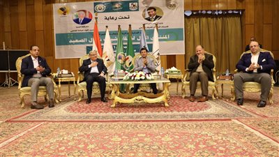 وزير الرياضة يشٌيد بمستوى شباب شمال الصعيد ويدعوهم للتصدي للشائعات