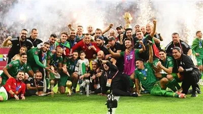  بعد تتويجه بكأس العرب.. سجل بطولات وألقاب منتخب الجزائر عبر التاريخ