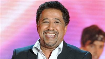 الشاب خالد يحتفل بفوز بلاده ببطولة العرب (فيديو)