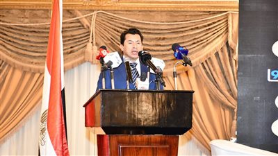 وزير الشباب والرياضة يشيد بدور الأوقاف في نشر الوعي بين الشباب